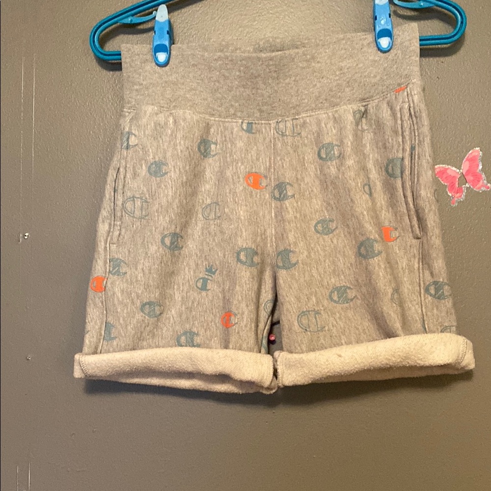 🧡A great pair of Champion Shorts.